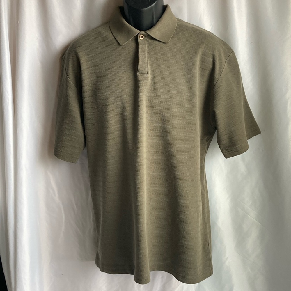 Claiborne Short Sleeves Two Buttons Polo Style Shirt Size XL